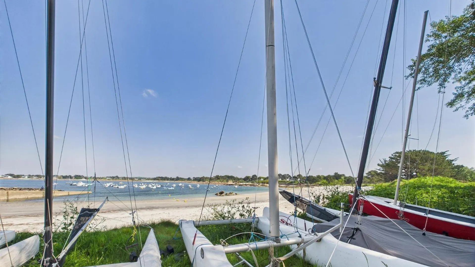 Mery Maison Familiale Les Pieds Dans L Eau Trégunc 0*,  Γαλλία